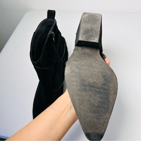 ZODIAC Western 3 Buckle Suede Booties 10M Black - Picture 7 of 8